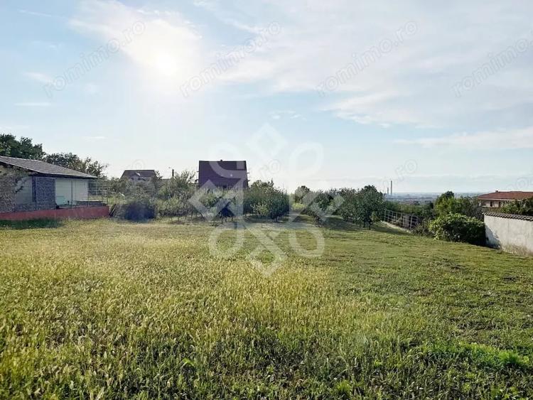 Teren de 2063 mp, în Dealuri Oradea