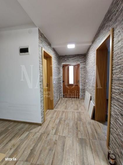 Casă cu 4 camere în Sânnicoară