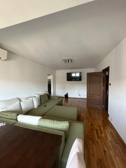 Apartament cu 2 camere semidecomandat în Titan