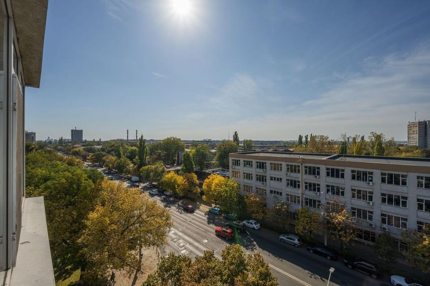 Apartament cu 2 camere semidecomandat, mobilat în 1 Mai