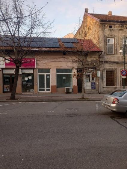 Spațiu comercial, de 30 mp, în Central