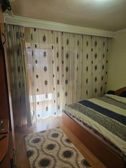 Apartament cu 3 camere decomandat, mobilat în Exercițiu