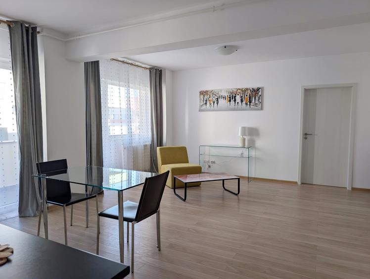 Apartament cu 3 camere semidecomandat în Mănăștur