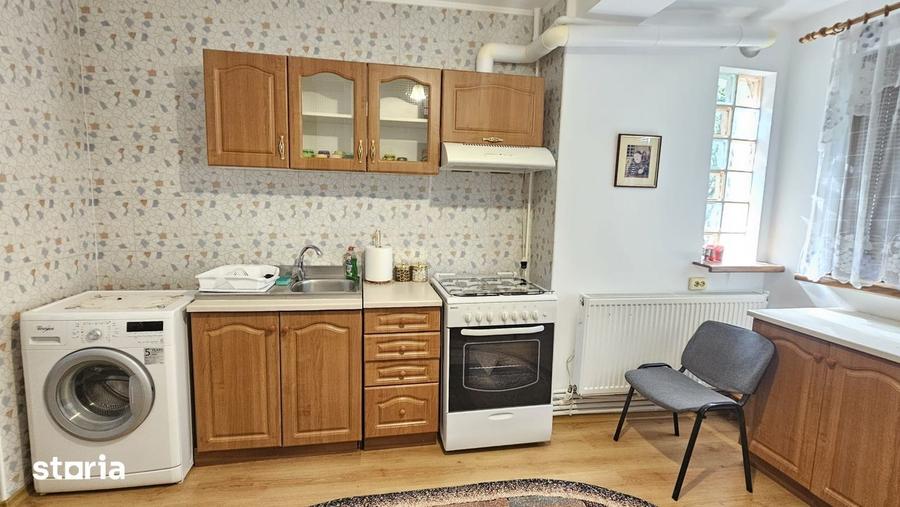 Apartament cu 2 camere decomandat în Micro 17