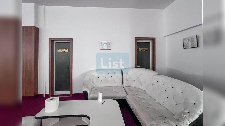 Spațiu comercial, de 640 mp, în Orăștie
