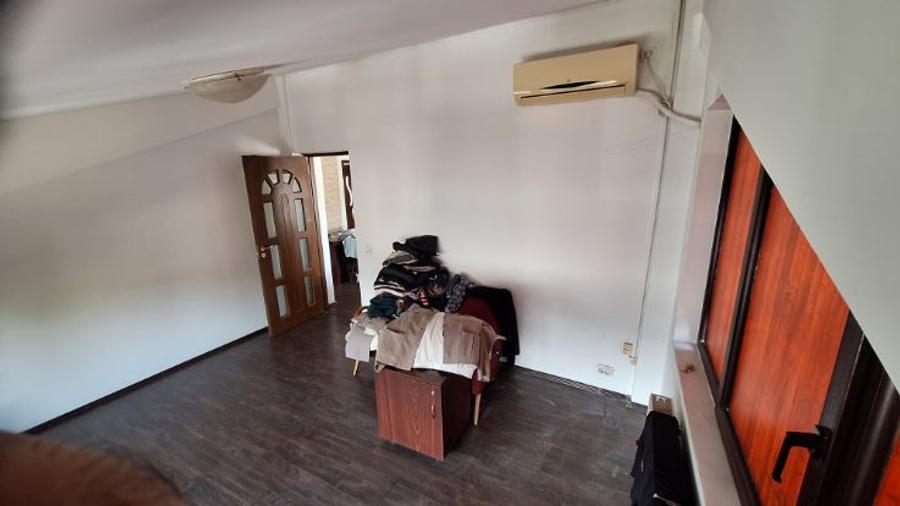 Inchiriere apartament 3 camere  - 4
