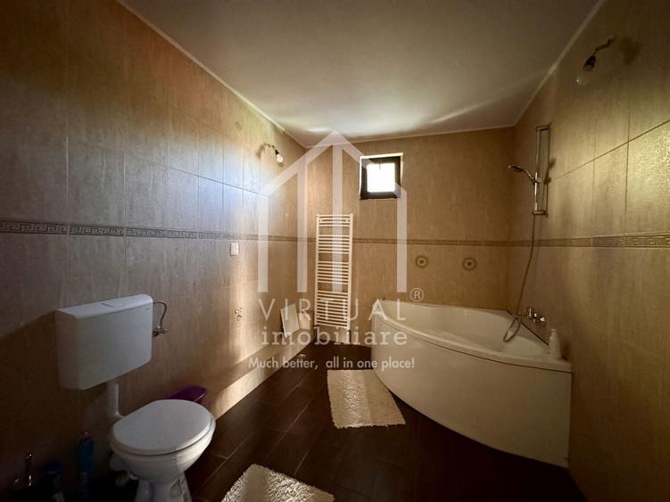 Casă individuală cu 6 camere cu Canalizare în Tălmăcel