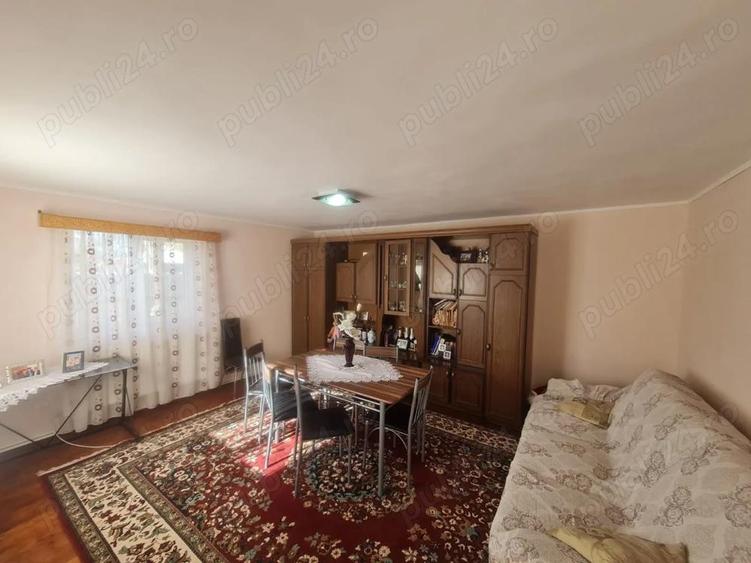 Casă cu 4 camere în Jorăști