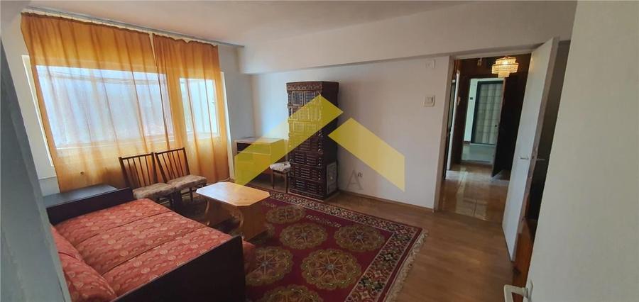 Apartament cu 2 camere semidecomandat în Central