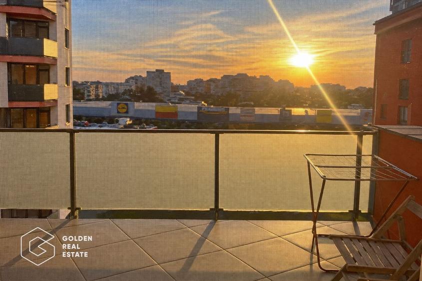 Apartament cu 2 camere decomandat în Intim