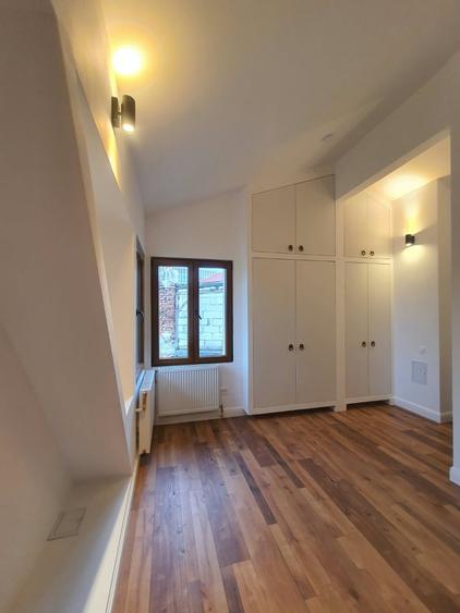 Apartament cu 3 camere decomandat, mobilat în Unirii