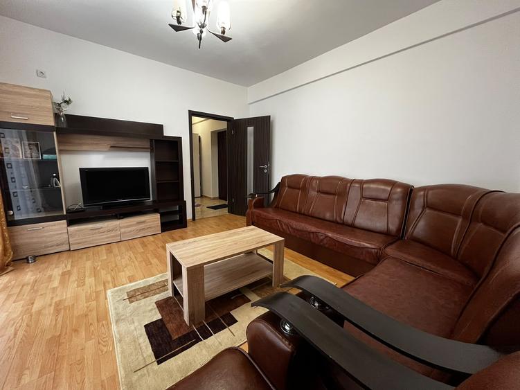 Apartament cu 2 camere decomandat în Militari