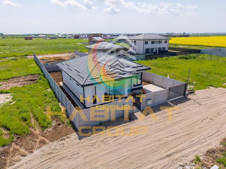 Casă individuală cu 3 camere cu Canalizare în Vidra
