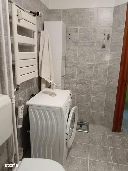 Apartament cu 4 camere, mobilat în Decebal