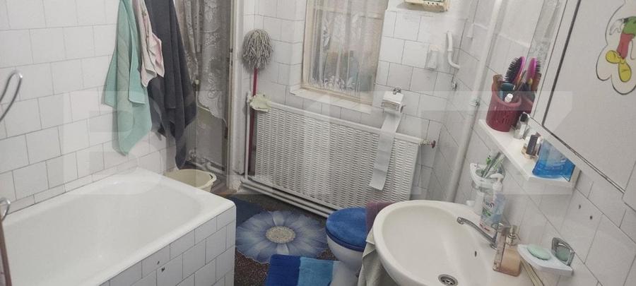 Casă individuală cu 4 camere cu Teren 411 Mp în Central