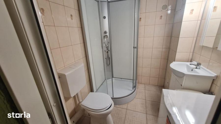 Garsonieră decomandată în Hipodrom 2