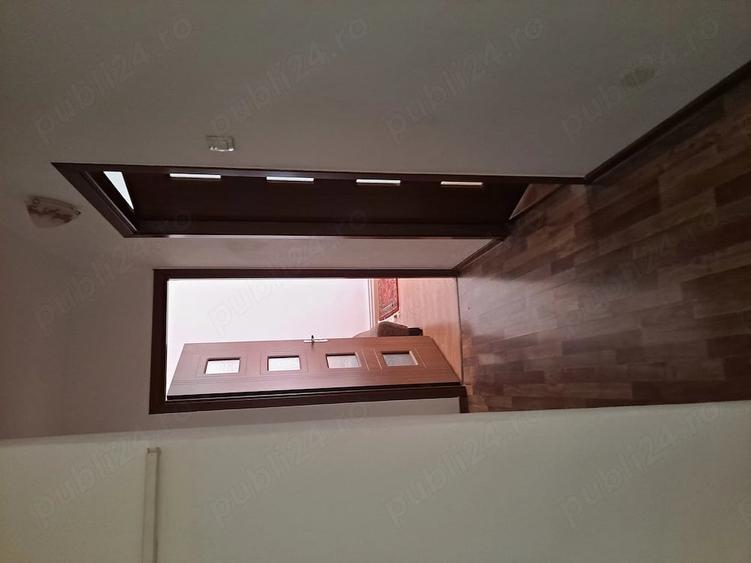Apartament cu 3 camere decomandat în Hipodrom 3