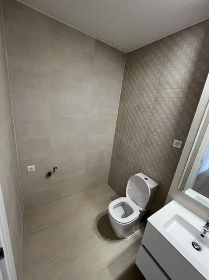 Apartament cu 2 camere semidecomandat în Titan