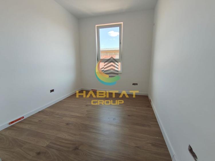 Duplex cu 4 camere cu Canalizare în Vidra