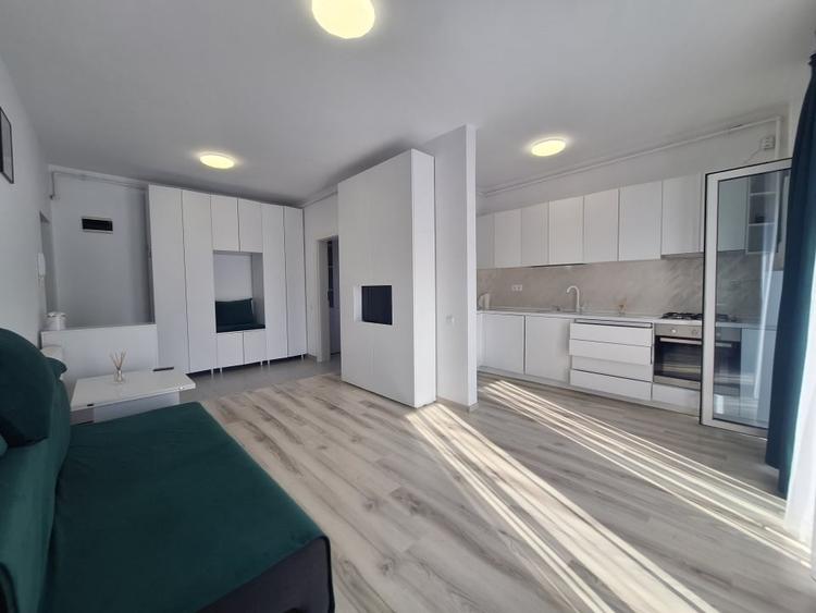 Apartament cu 2 camere semidecomandat, mobilat în Florești — fotografia 1