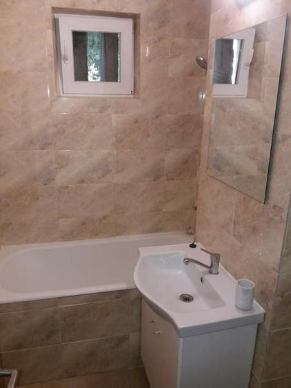 Apartament cu 2 camere decomandat în Tătărași
