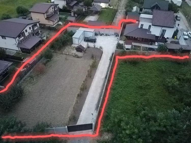 Casă cu 4 camere decomandat în Țegheș