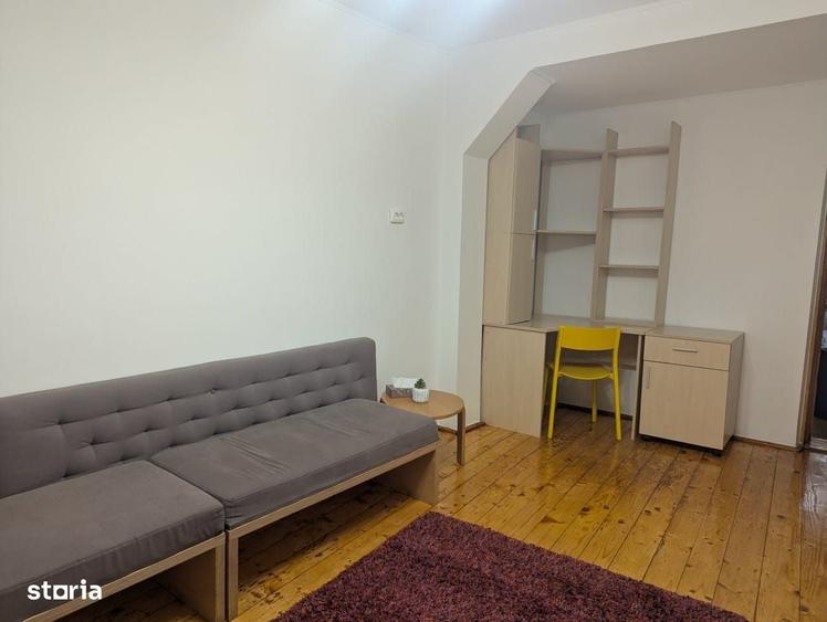Casă cu 4 camere în Domenii