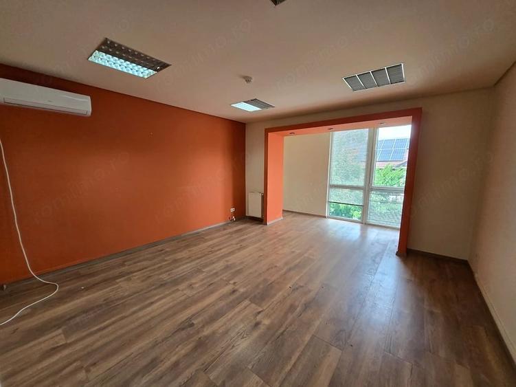 Casă cu 14 camere cu Teren 1000 Mp în Mehala