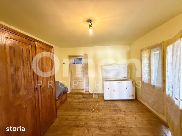 Casă cu 3 camere cu Teren 1129 Mp în Coroieni