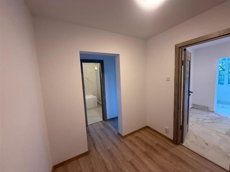 Apartament cu 2 camere decomandat în Canta
