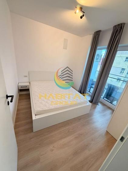 Apartament cu 2 camere semidecomandat, mobilat în 13 Septembrie