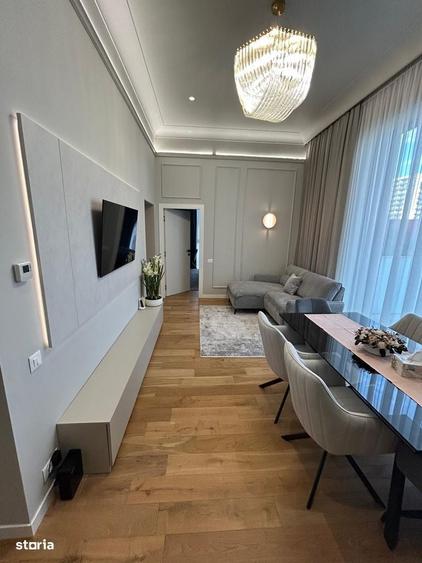 Apartament cu 4 camere în Ciupercenii Noi