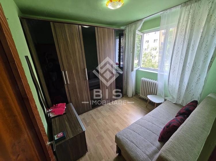 VANZARE APARTAMENT- ZONA DECEBAL ETAJ 1 - 2