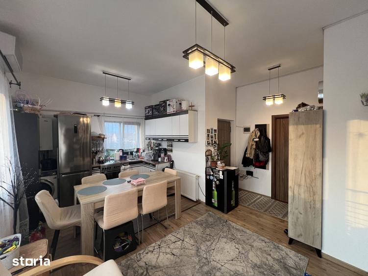 Apartament cu 3 camere în Soarelui