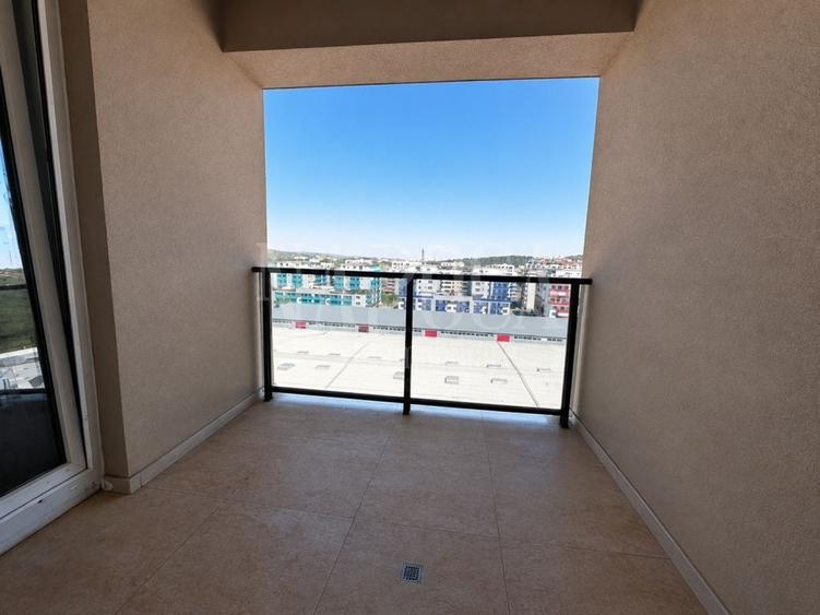Apartament 2 camere de vanzare in Floresti - 2