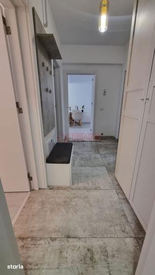 Apartament cu 2 camere, mobilat în Metalurgiei