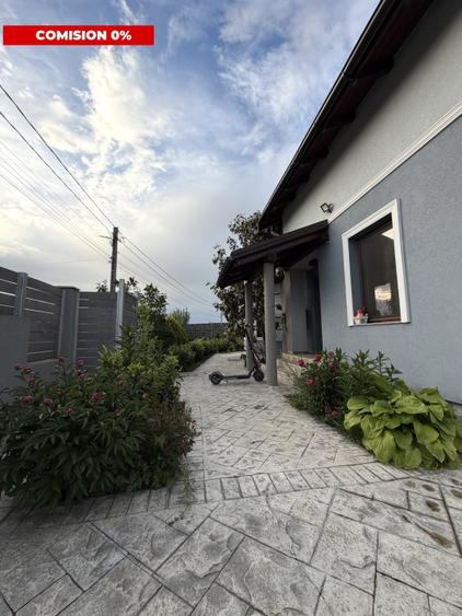 Casă individuală cu 5 camere cu Canalizare în Sânandrei