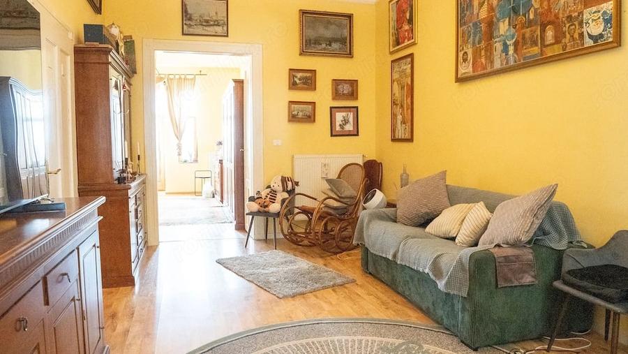 Apartament cu 2 camere semidecomandat în Central