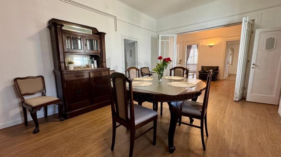 Apartament cu 5 camere decomandat în Ultracentral