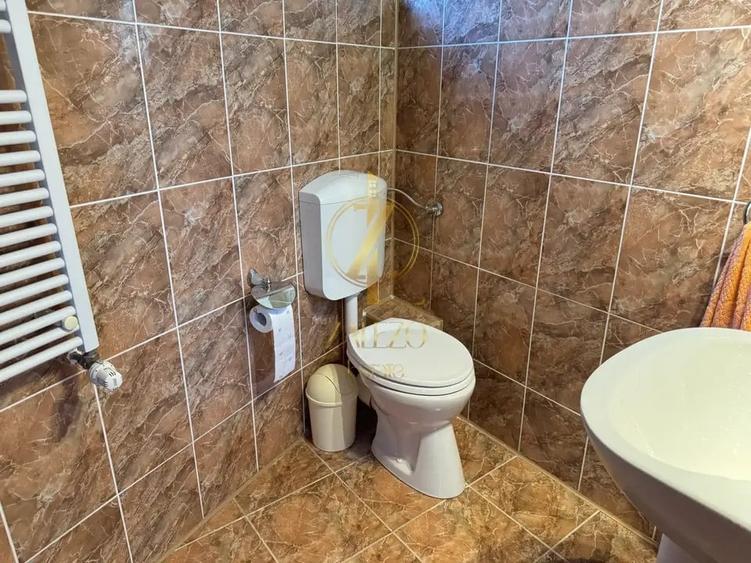 Casă cu 6 camere cu Canalizare în Buziaș