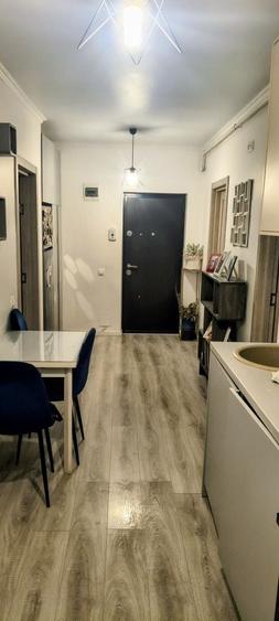 Apartament cu 2 camere decomandat în Florești