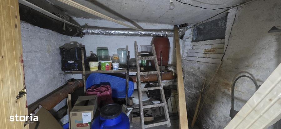 OCAZIE ! CENTRU PIATA UNIRII 2 CAMERE 2 BALCOANE ETAJ 1 BOXA 77.000 E - 12