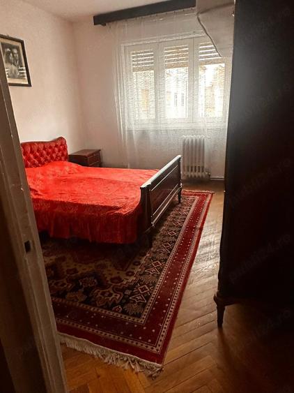 Apartament cu 3 camere decomandat în Ultracentral