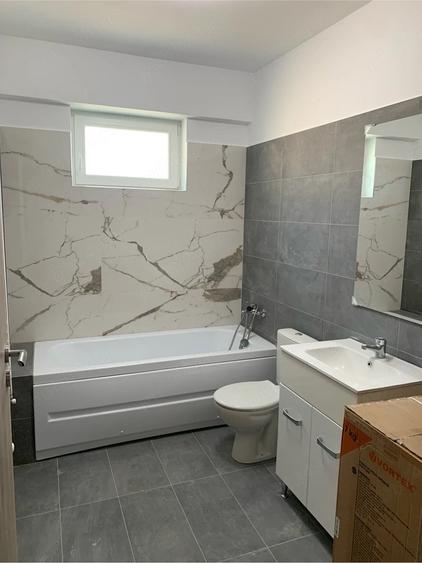 Apartament cu 2 camere decomandat în Lipovei