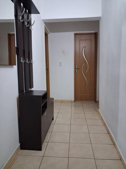 Apartament cu 2 camere decomandat în Cug