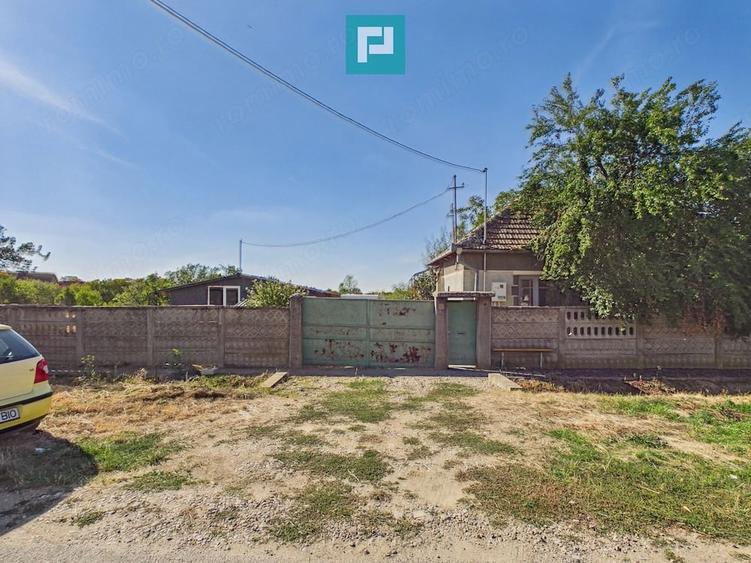 Casa si teren de vanzare in Bicaci - 2350mp - 2