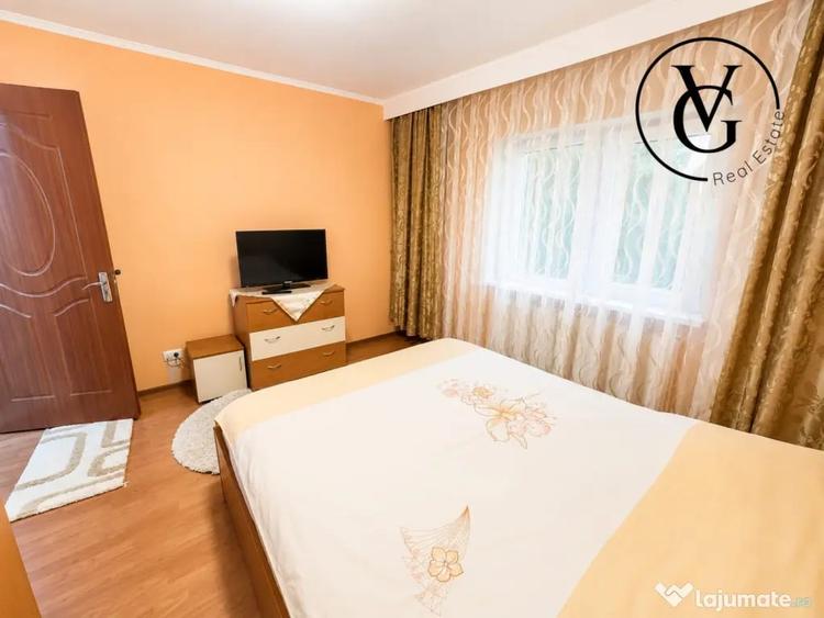 Apartament cu 3 camere decomandat în Faleza Nord