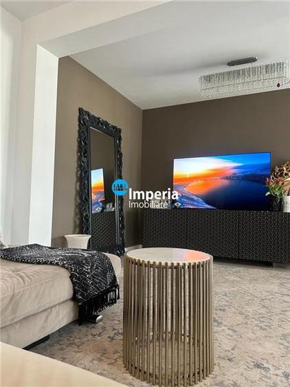 Apartament cu 3 camere decomandat în Copou