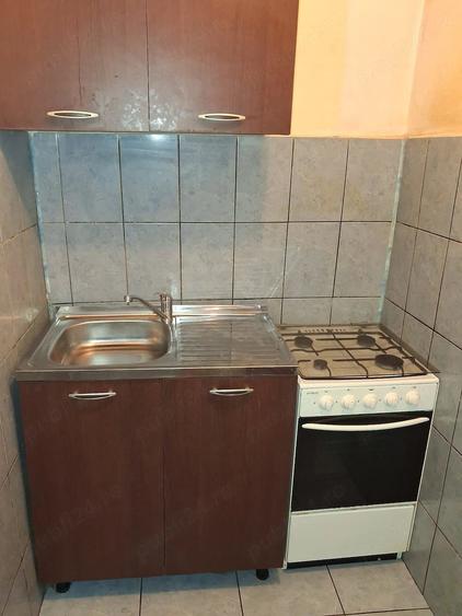 Garsonieră decomandată în Aradului