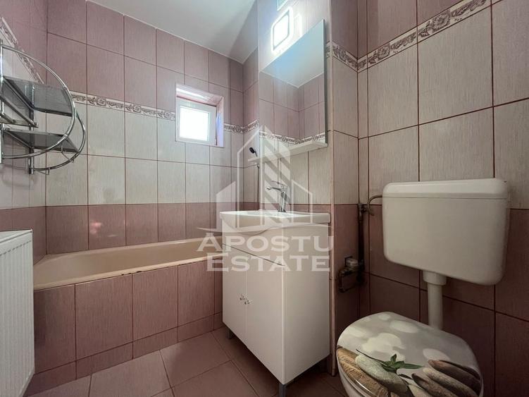 Apartament cu 4 camere decomandat, mobilat în Malul Mureșului